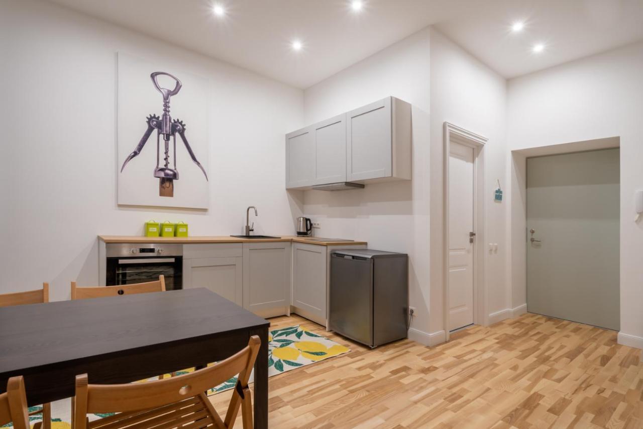 Lacplesa24 - Modern Studios In Riga City Center Εξωτερικό φωτογραφία