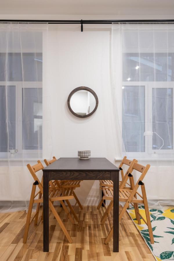 Lacplesa24 - Modern Studios In Riga City Center Εξωτερικό φωτογραφία