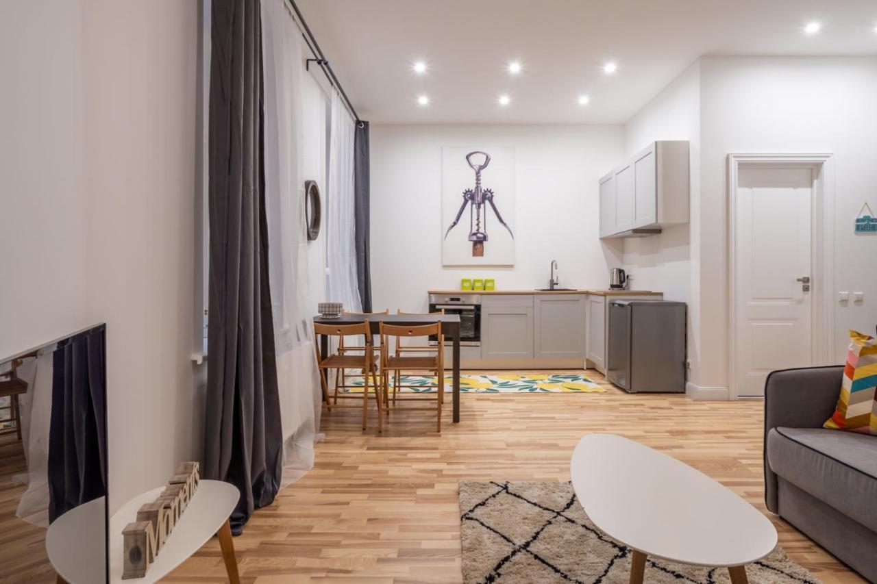 Lacplesa24 - Modern Studios In Riga City Center Εξωτερικό φωτογραφία
